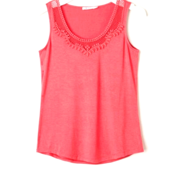 💥SIZE XS CROCHET TANK TOP - Picture 1 of 4